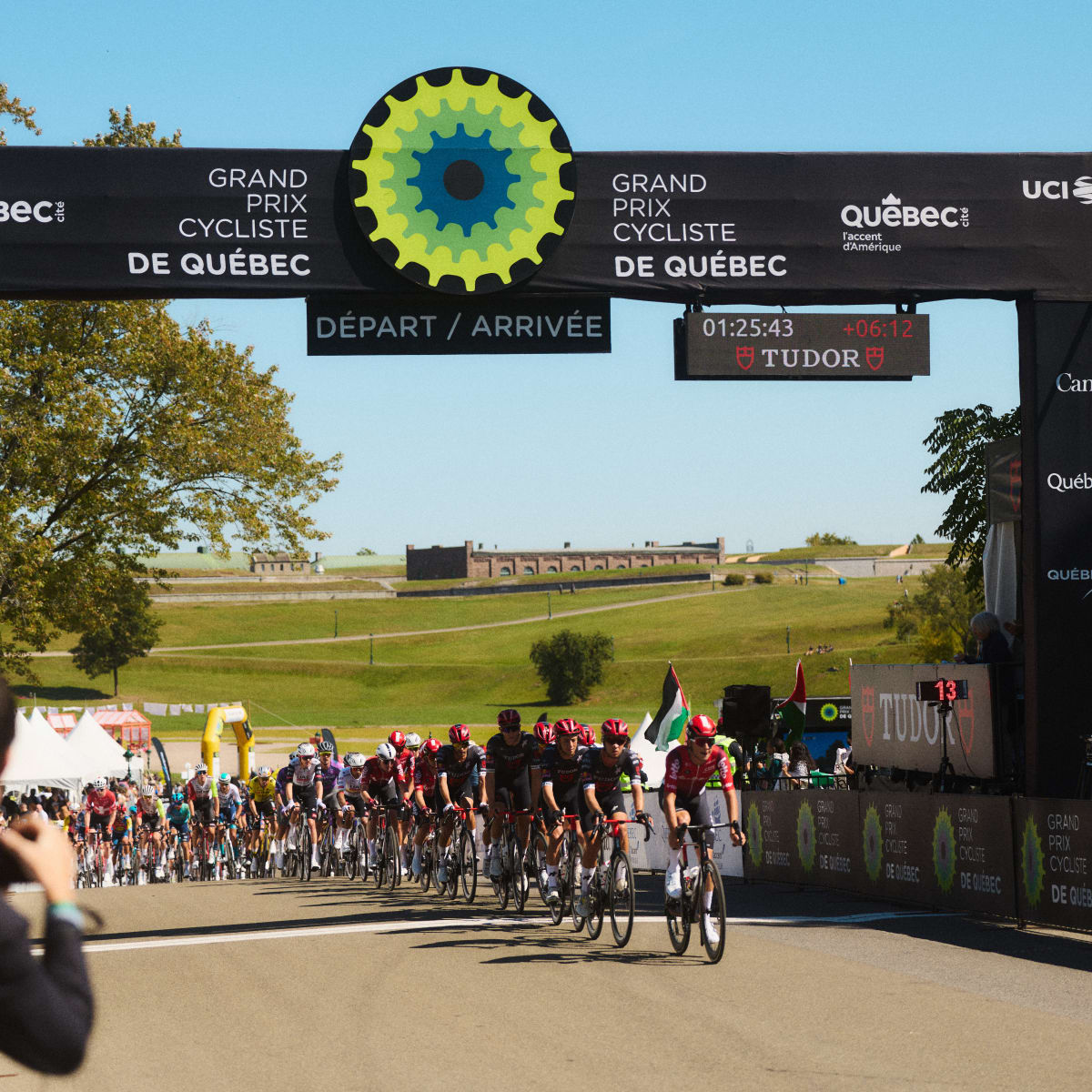 Grands Prix Cyclistes de Québec et de Montréal.