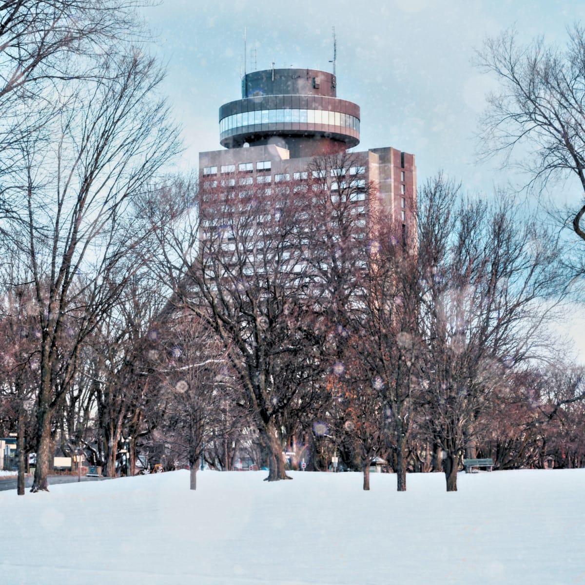 Hôtel Le Concorde en hiver.