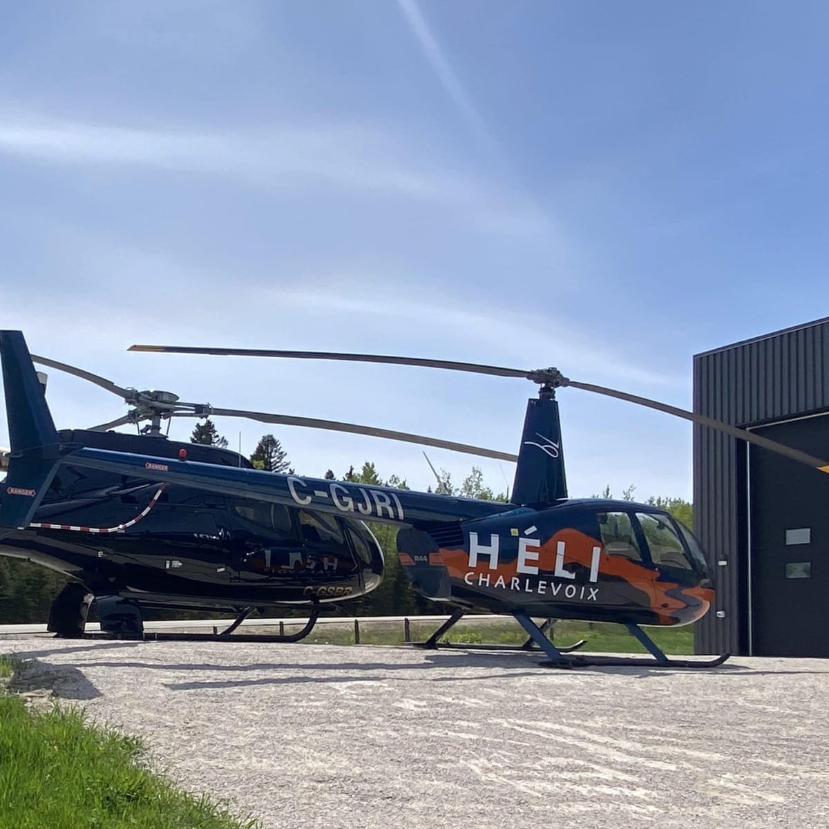 Two helicopters - Héli-Charlevoix.