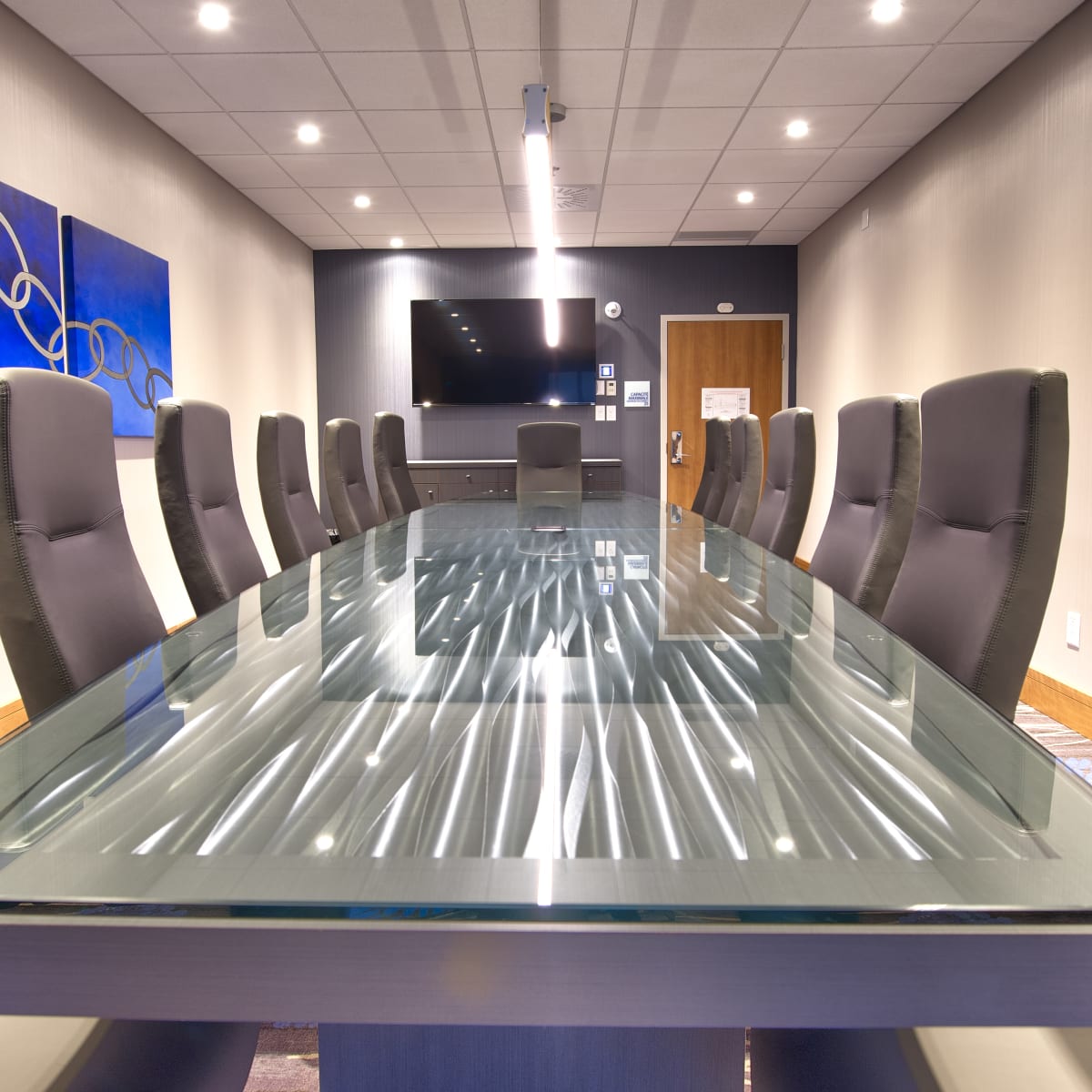 Holiday Inn Express & Suites Vaudreuil-Dorion - Salle de réunion