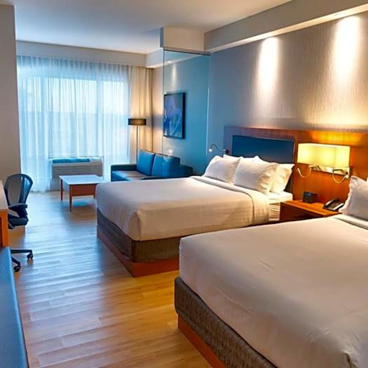 Holiday Inn Vaudreuil-Dorion.