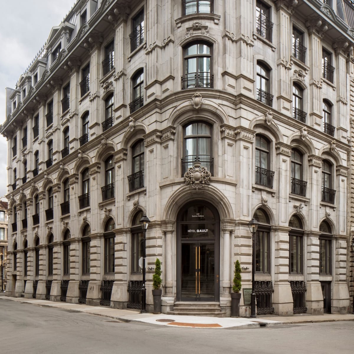 Extérieur de l'Hôtel Gault.