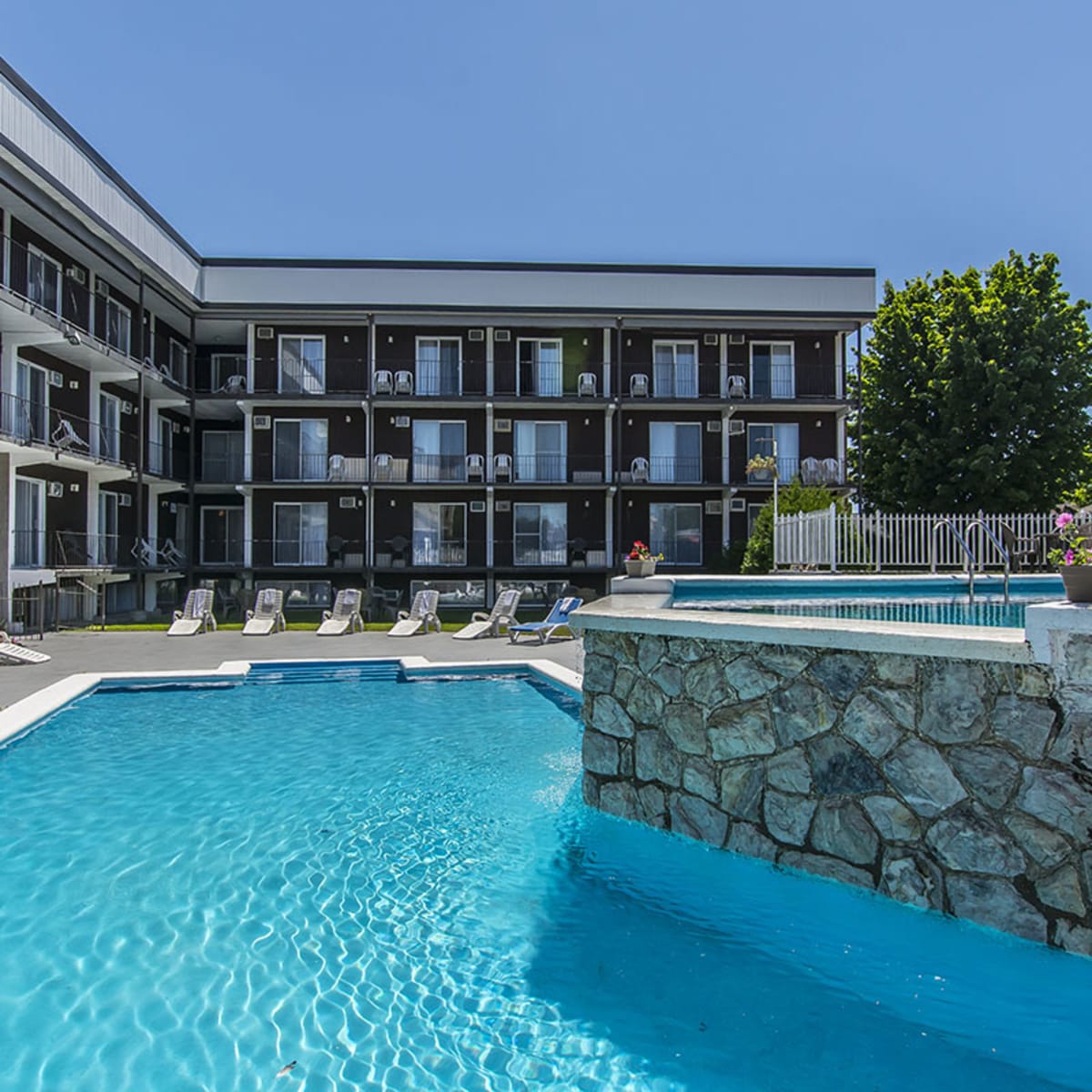 Hotel Le Principal - Hotel outdoor pool