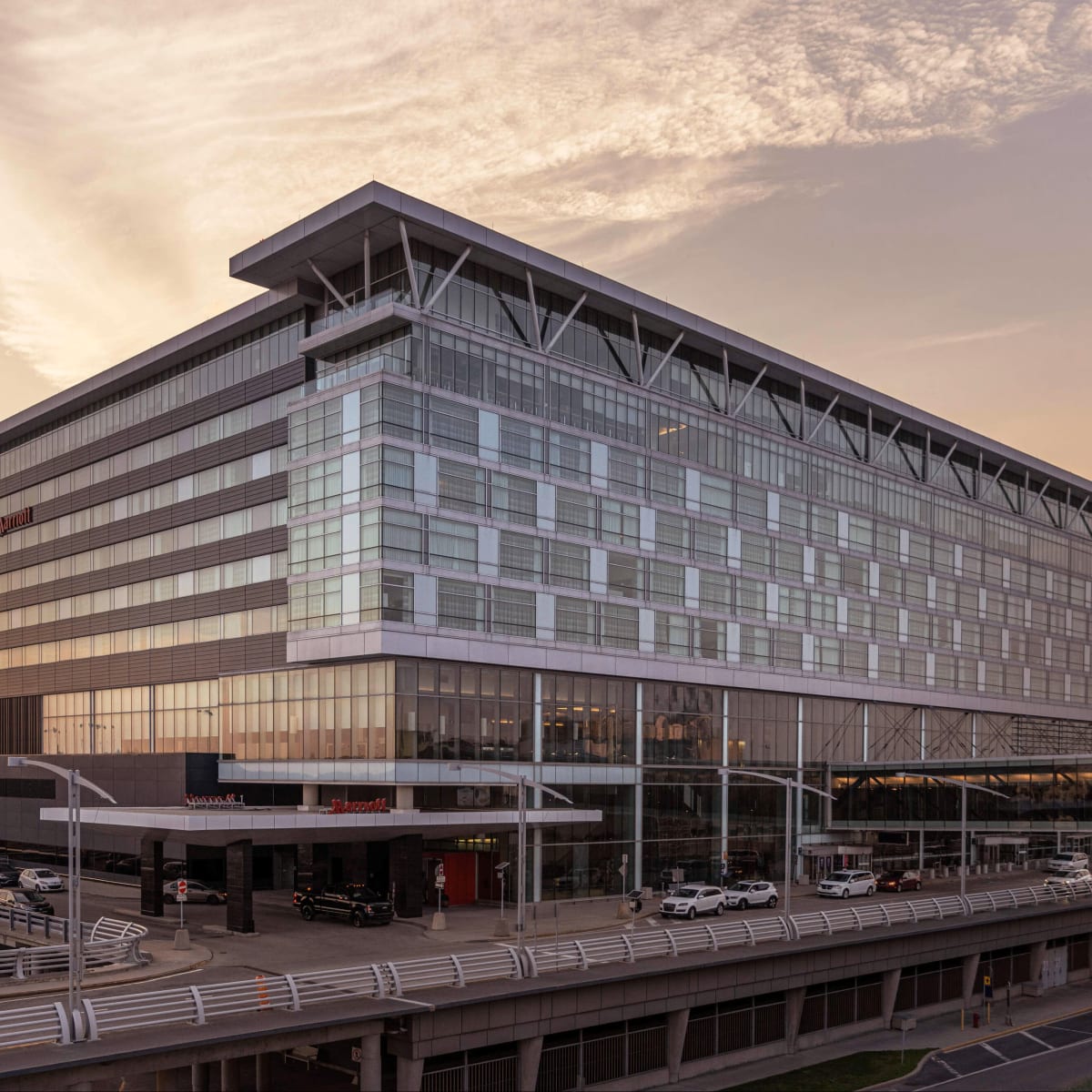Montréal Airport Marriott In-Terminal Hotel