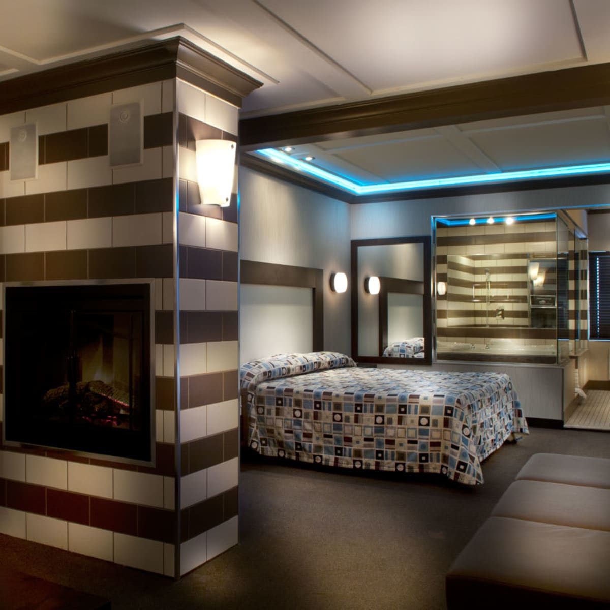 Hôtel-Motel Idéal Lajeunesse, room 'Majestic'