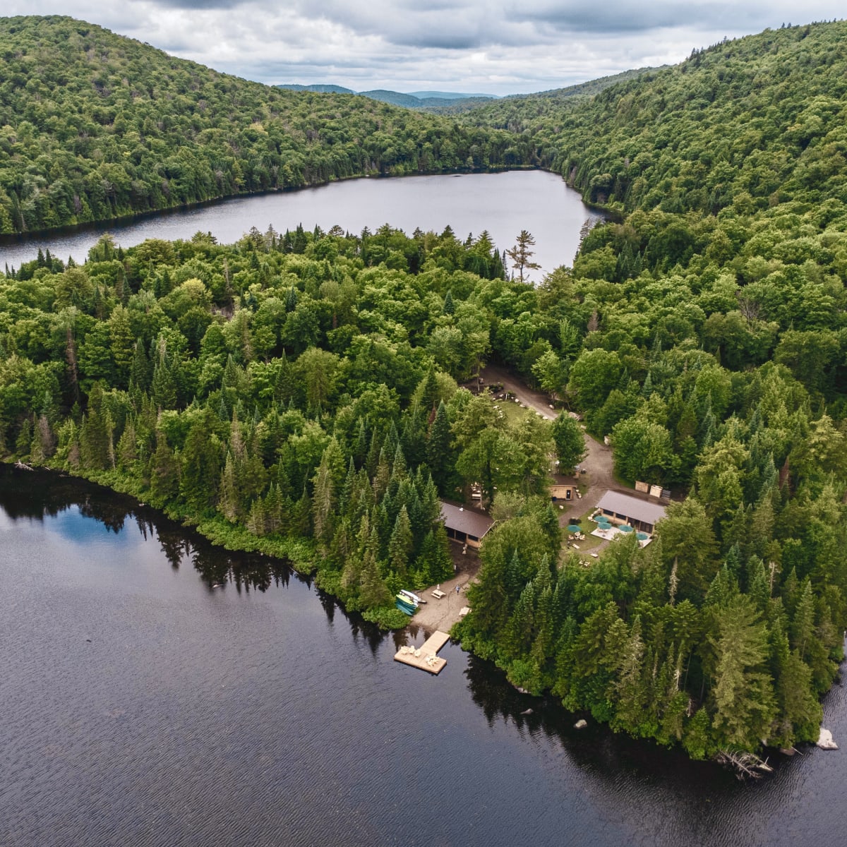 Huttopia Les Deux Lacs – Laurentides 