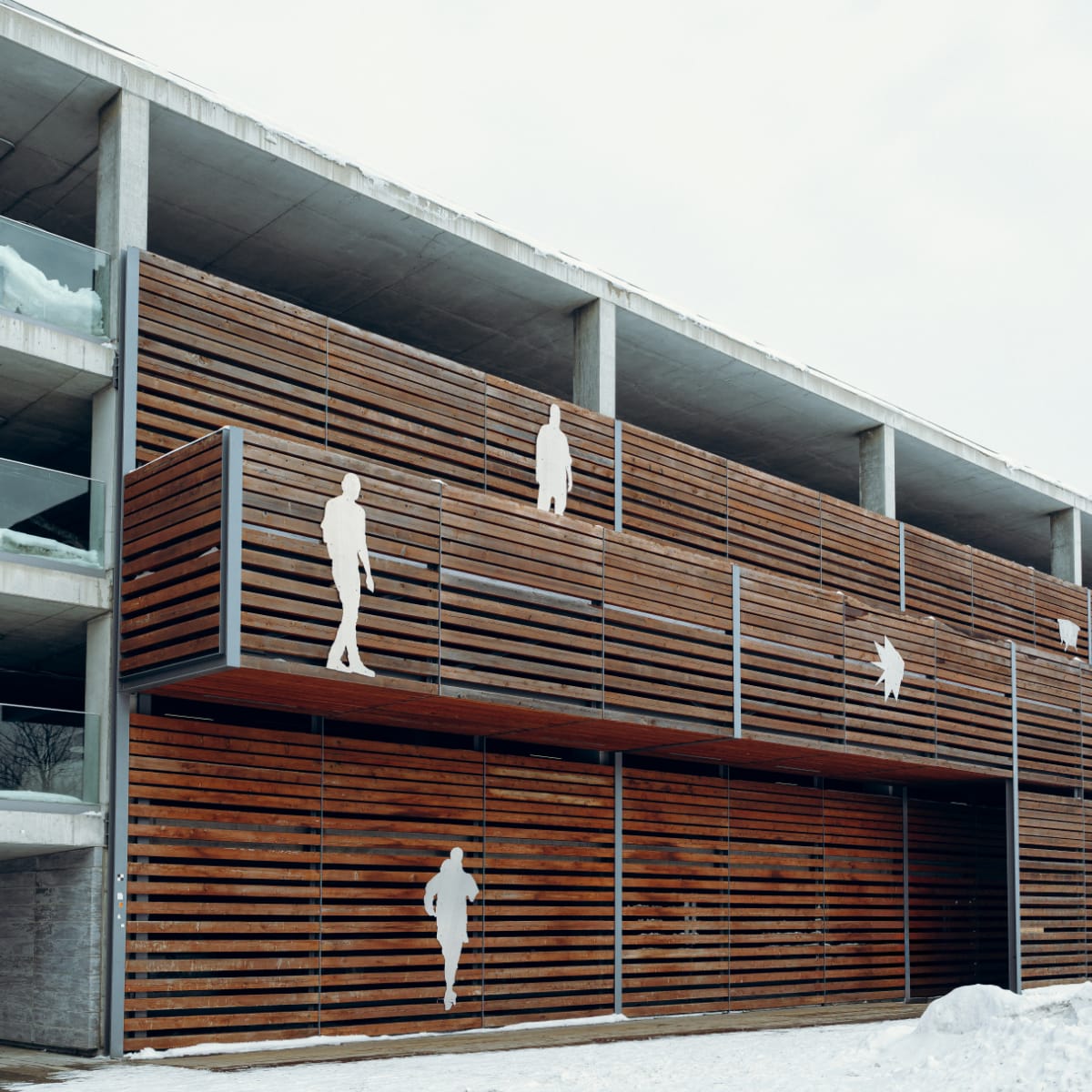 Art public - Par-delà les astres, par Jean Michel René - Jardin d'Hiver 2025.
