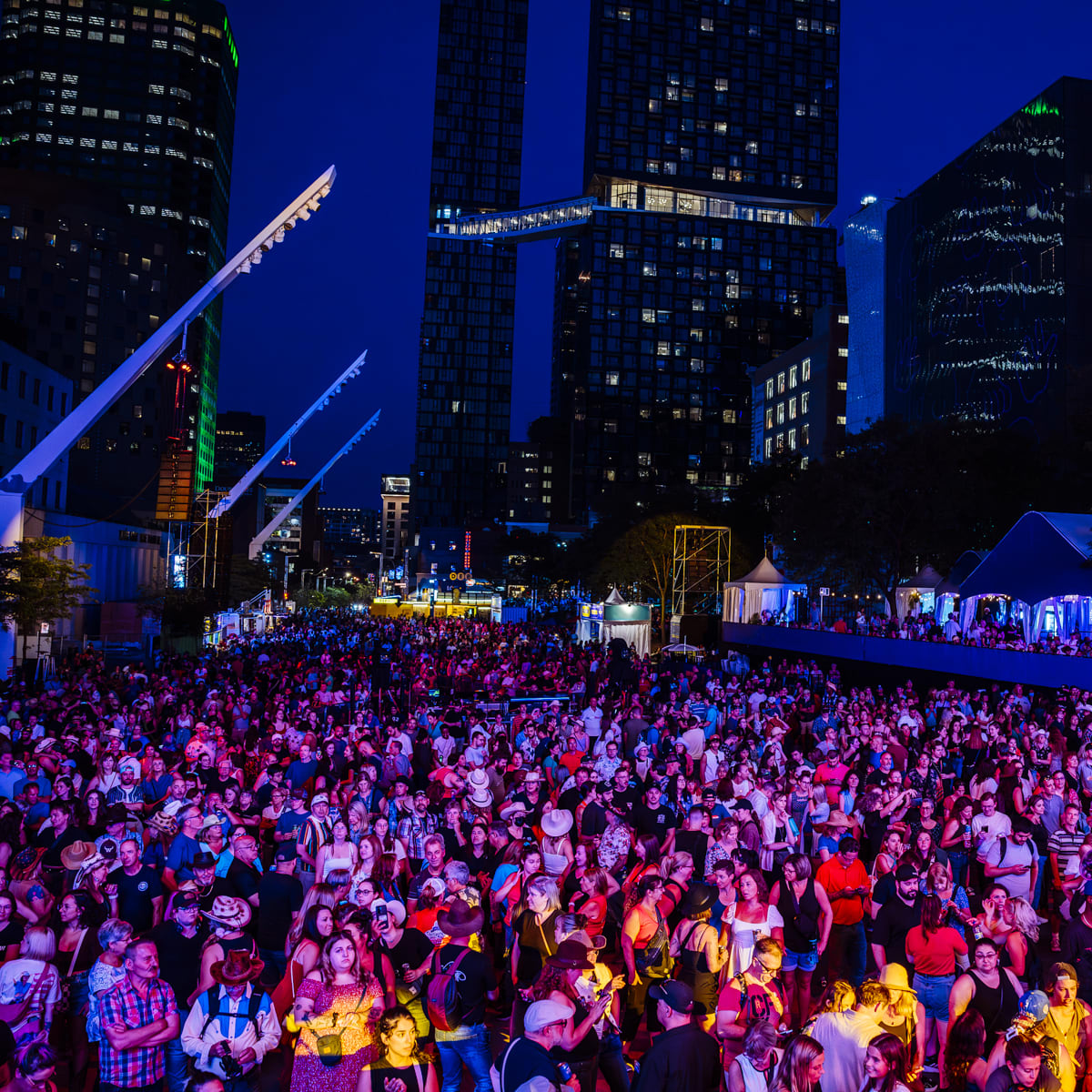 Just For Laughs MONTRÉAL - Crowd at night