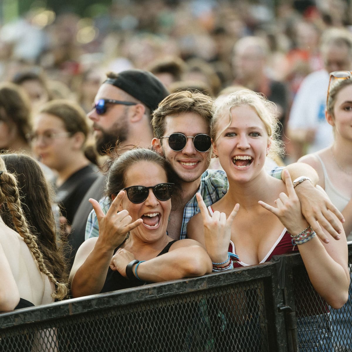 Crowd at Fête du Lac des Nations.