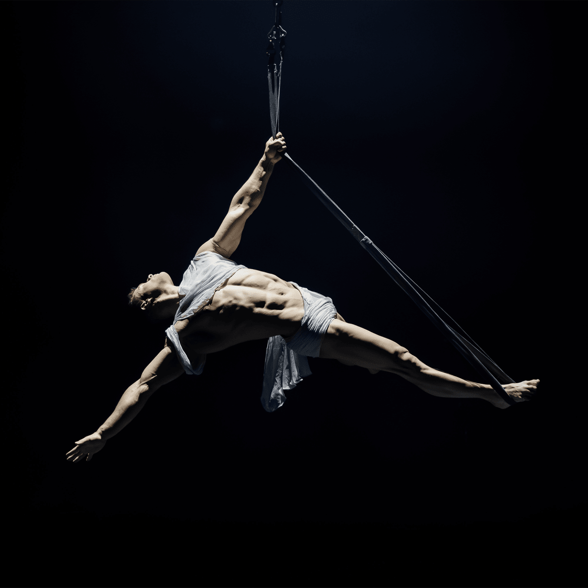 Le Monastère - Cabaret de Cirque.