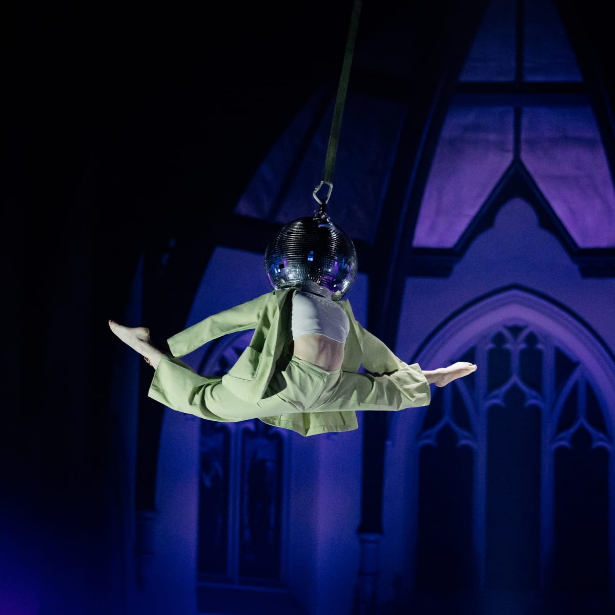 Le Monastère - Cabaret de Cirque.