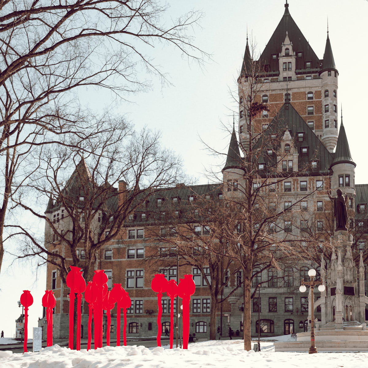 Art extérieur devant le Château Frontenac.