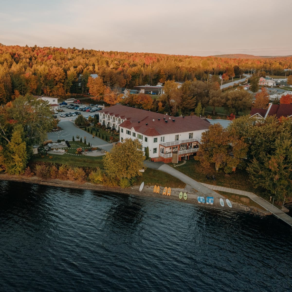 Aerial view of Manoir du Lac William in autumn.