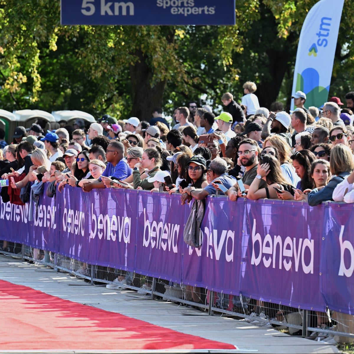 Marathon Beneva de Montréal - Spectators