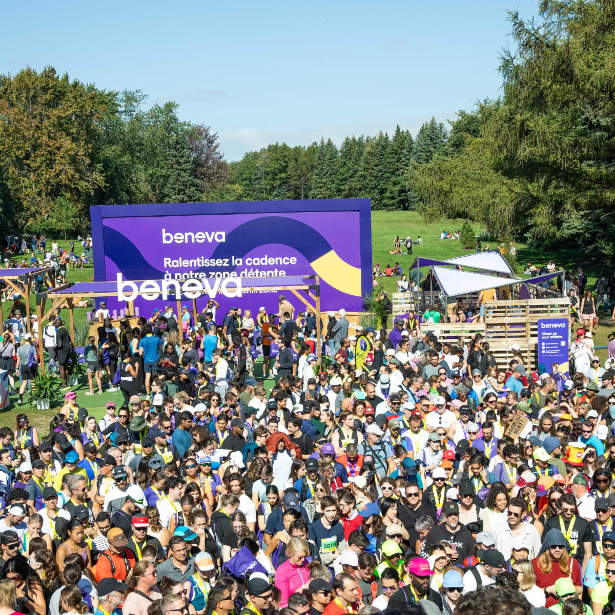 Marathon Beneva de Montréal - A crowd