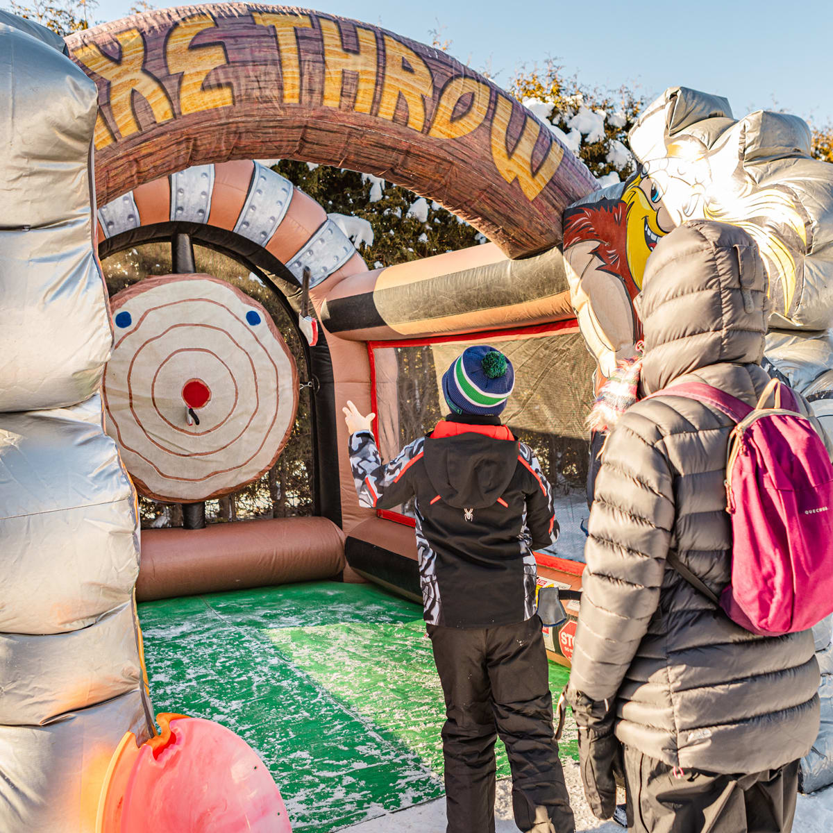 Feel the Christmas spirit in La Jacques-Cartier