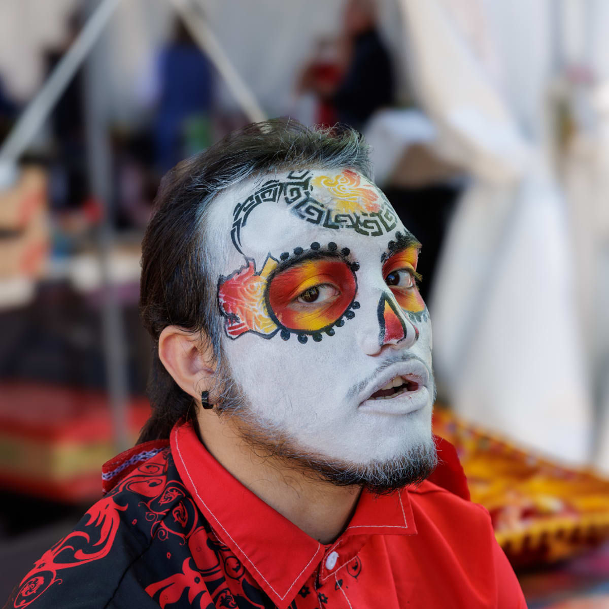 Face painting at the Mirabel Halloween Market.