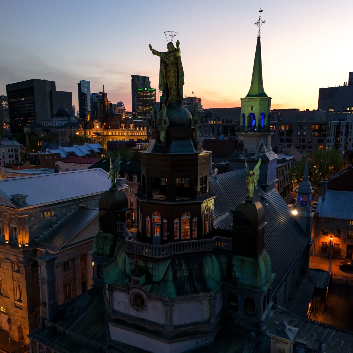 Aerial view at dusk - Marguerite-Bourgeoys Historic Site