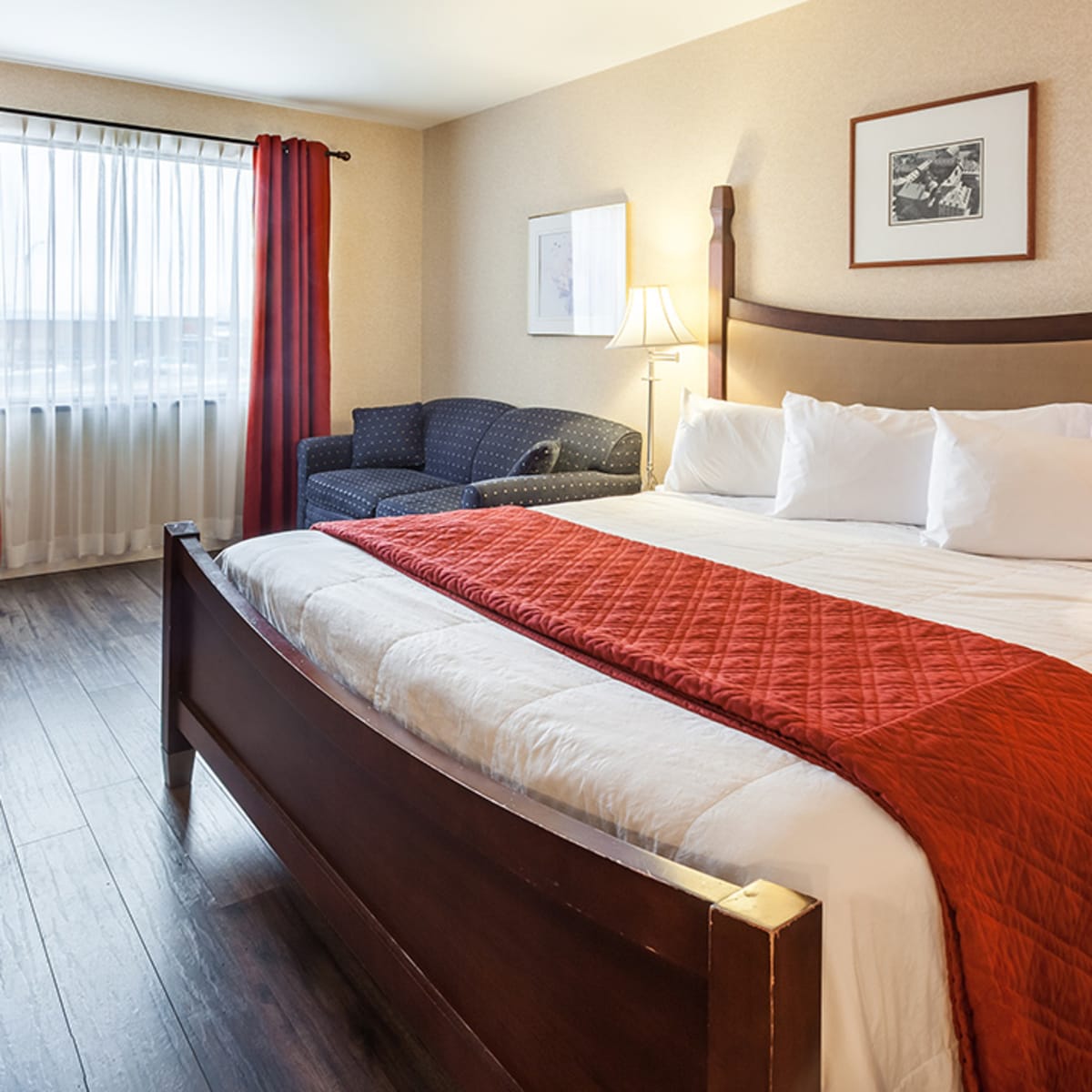 5 hotels that let you save on your trip to Québec City - Hôtel Ambassadeur