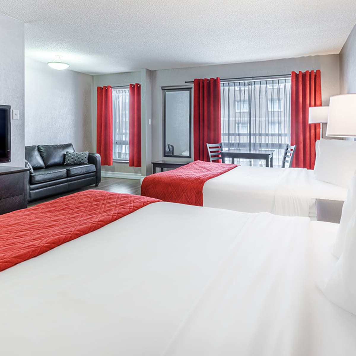 5 hotels that let you save on your trip to Québec City - Hôtel Universel