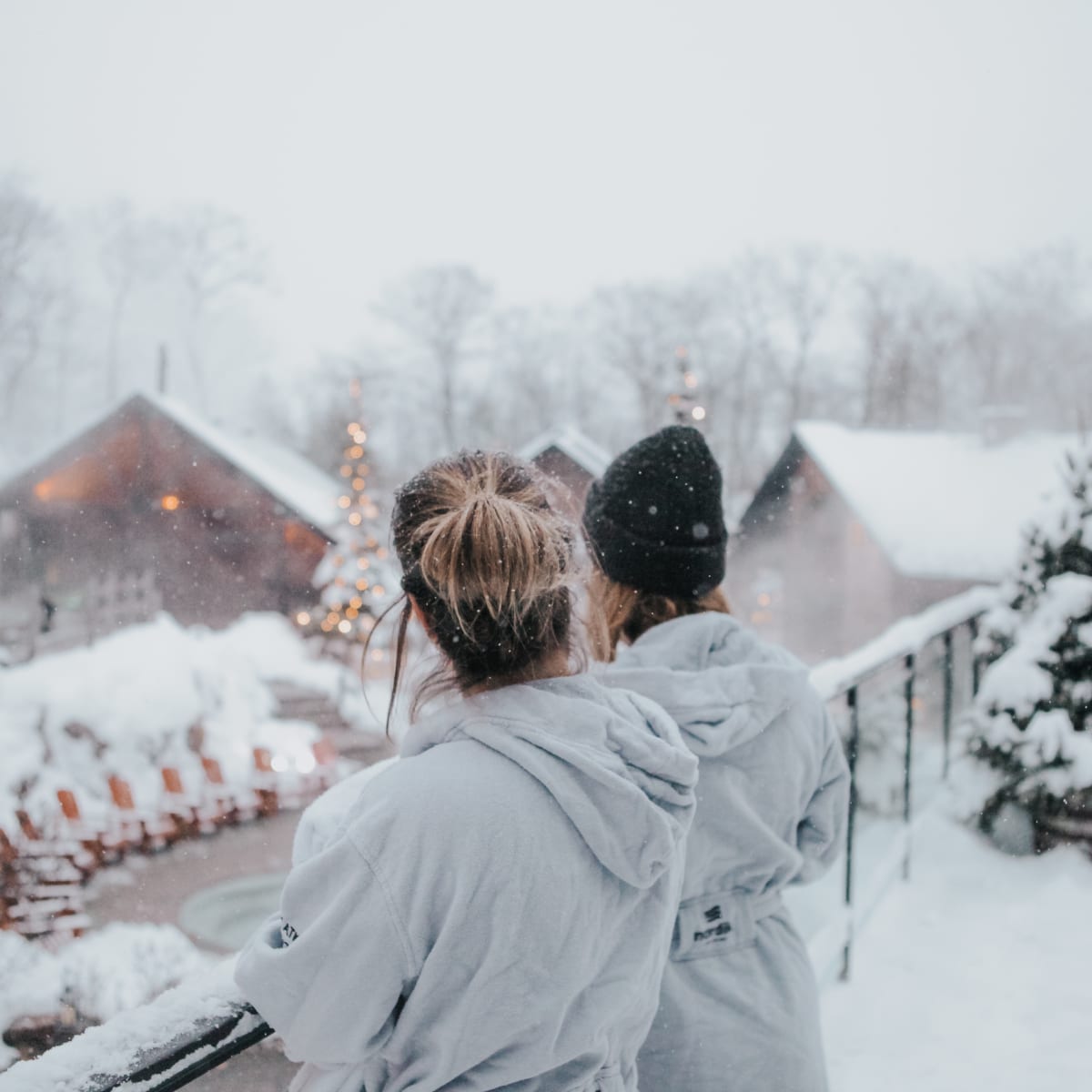 Discover Outaouais and its many areas with these must-sees! - Relaxing at Nordik Spa-Nature under the snow