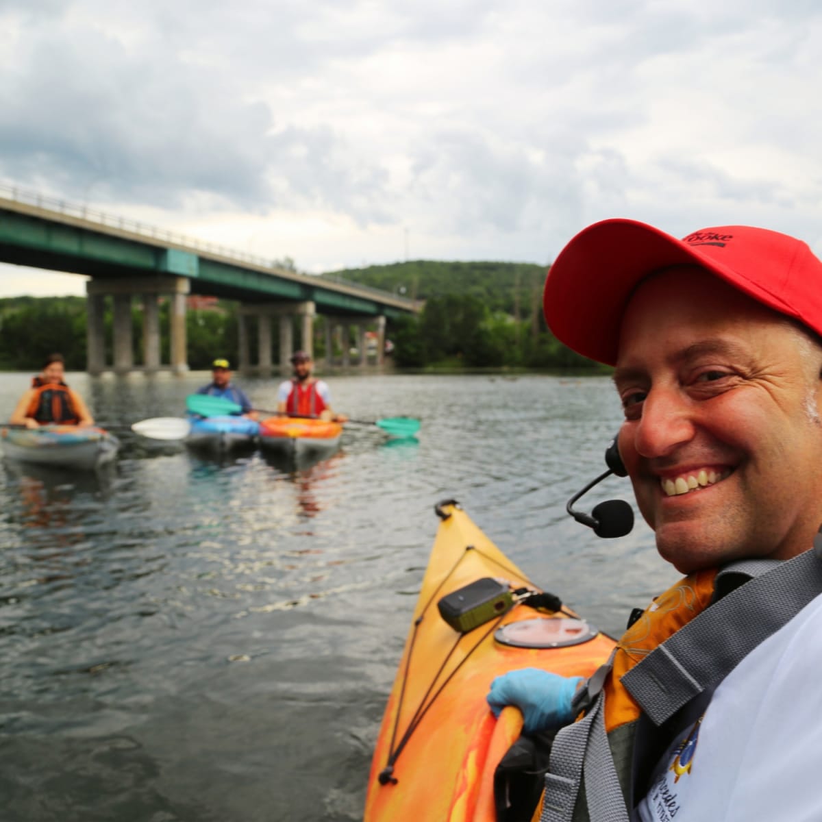 Discover the vibrant beat of Sherbrooke, the heart of the Townships! - Guided kayak tour in the city
