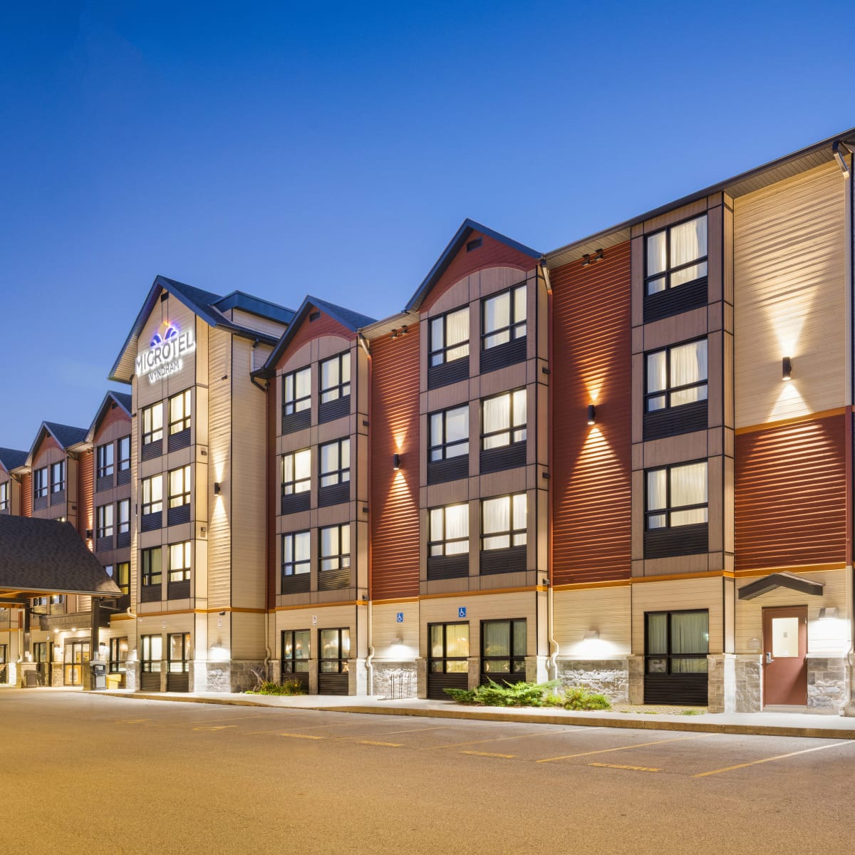 Microtel Inn & Suites Mont-Tremblant