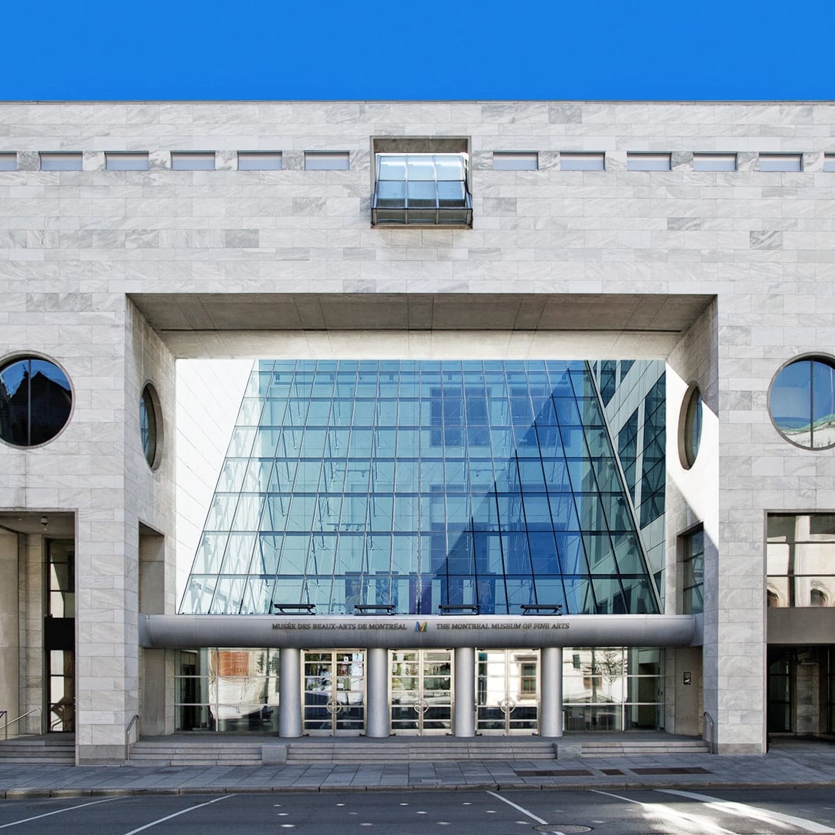 Exterior view of the Jean-Noël Desmarais Pavilion at the Montreal Museum of Fine Arts.