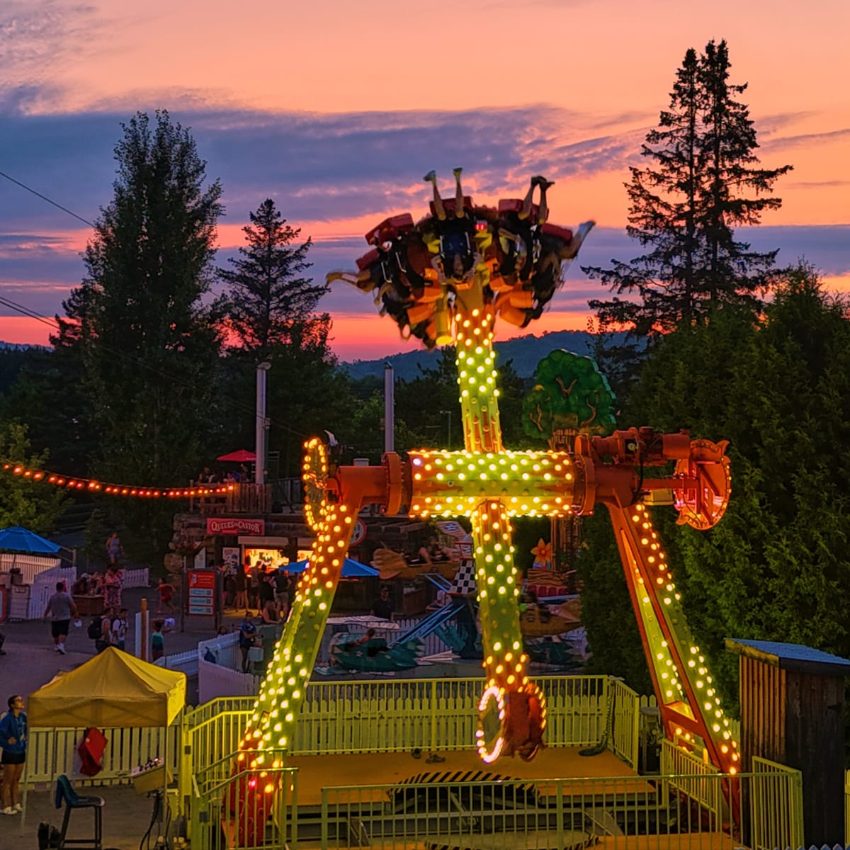 Sommet Saint-Sauveur Water Park