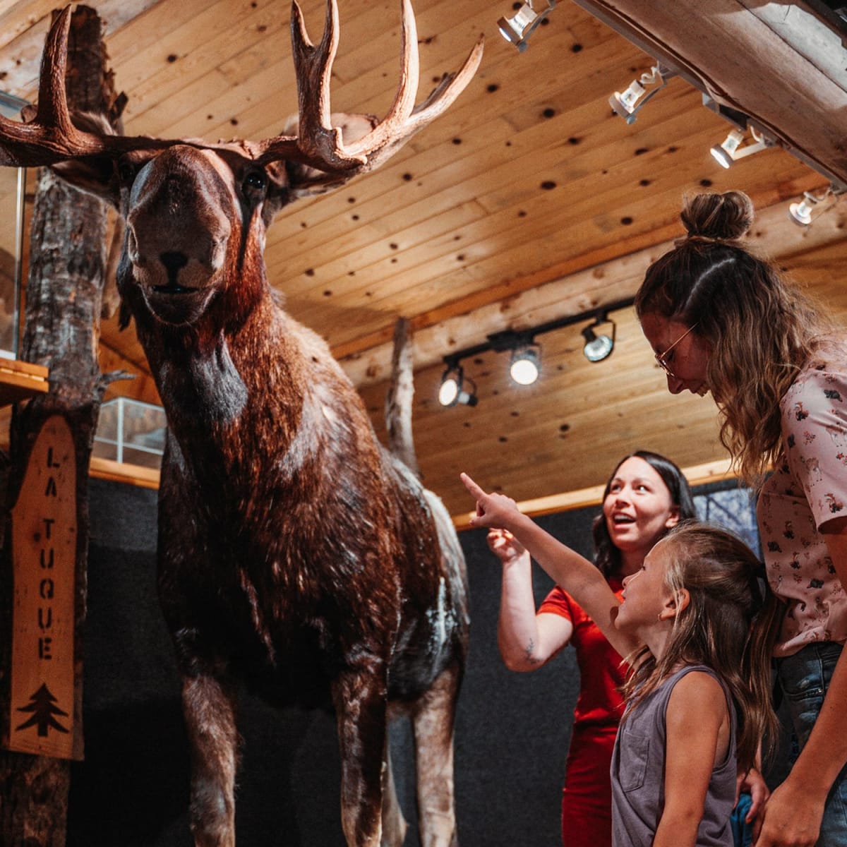 Family visit to the interpretation center.