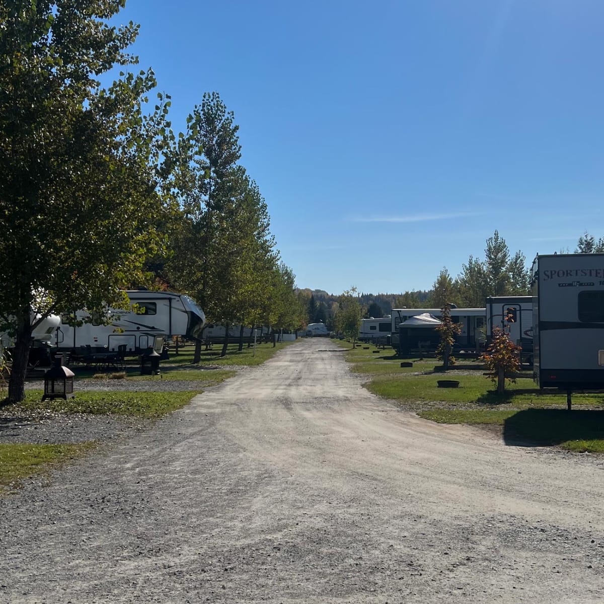 chalets_camping_lac_aux_sables_1