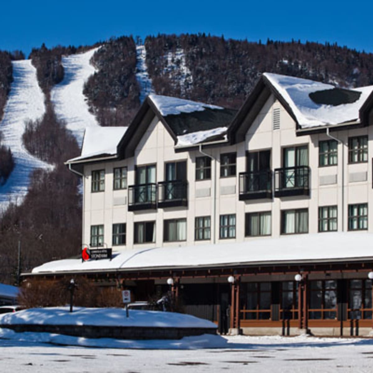 condos__hotel_stoneham_1_h