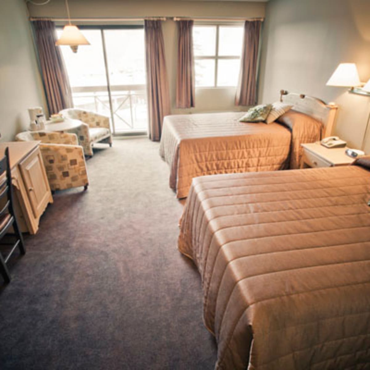 condos__hotel_stoneham_2