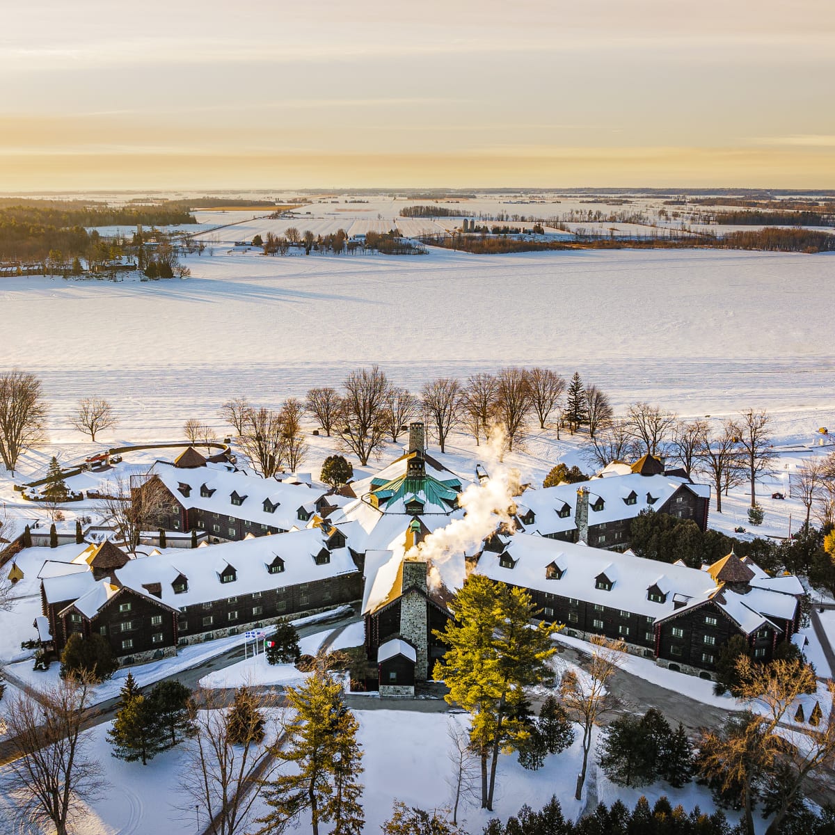 fairmont_le_chateau_montebello_1_h