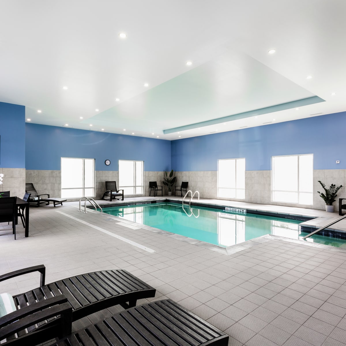 hampton_inn__suites_by_hilton_quebec_city_beauport_2