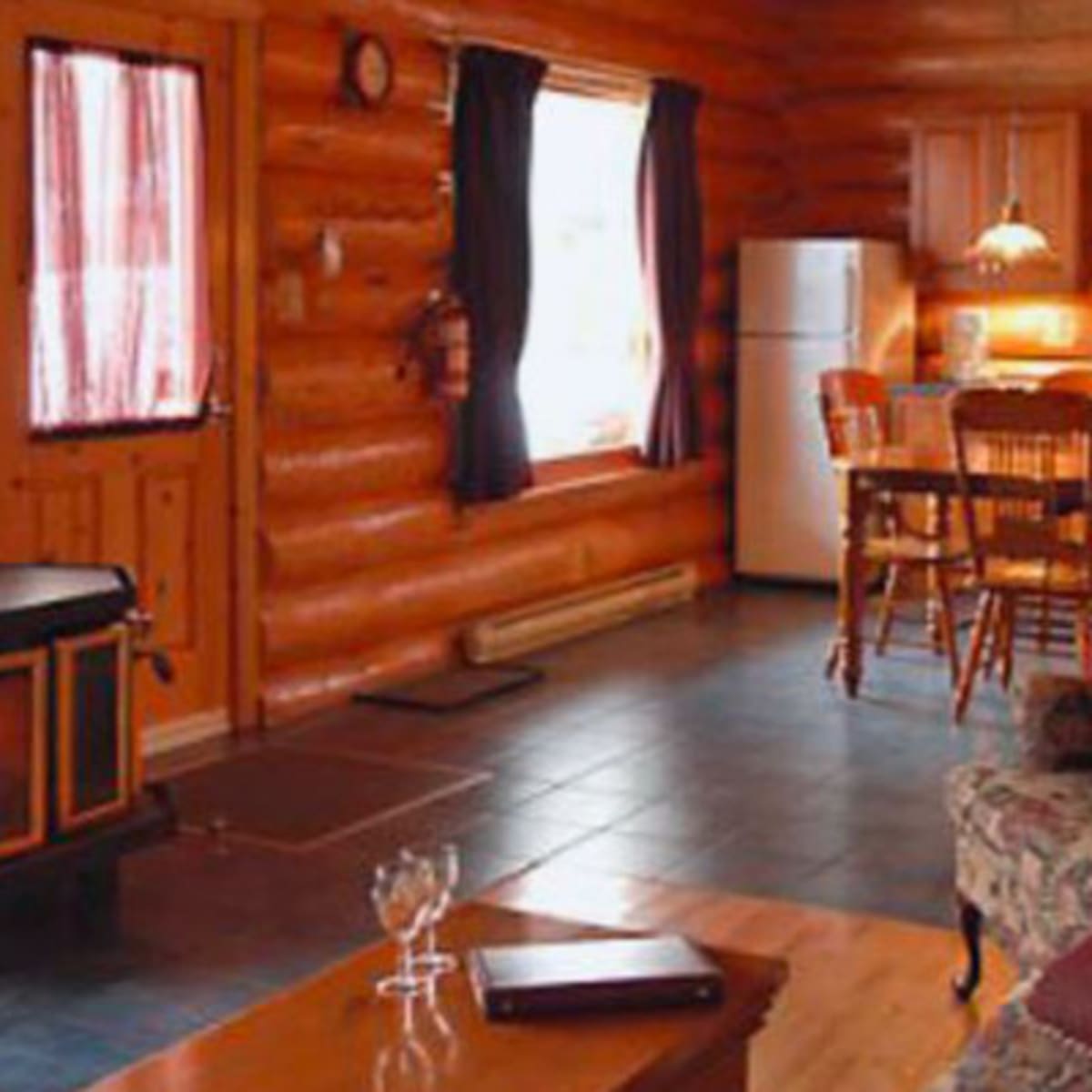 le_genevrier_camping_et_chalets_1