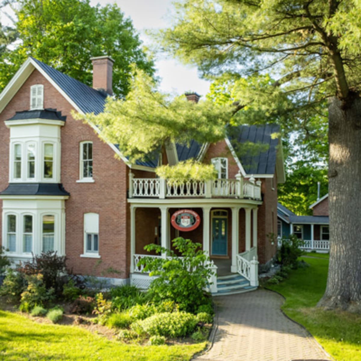le_manoir_sweetsburg_1