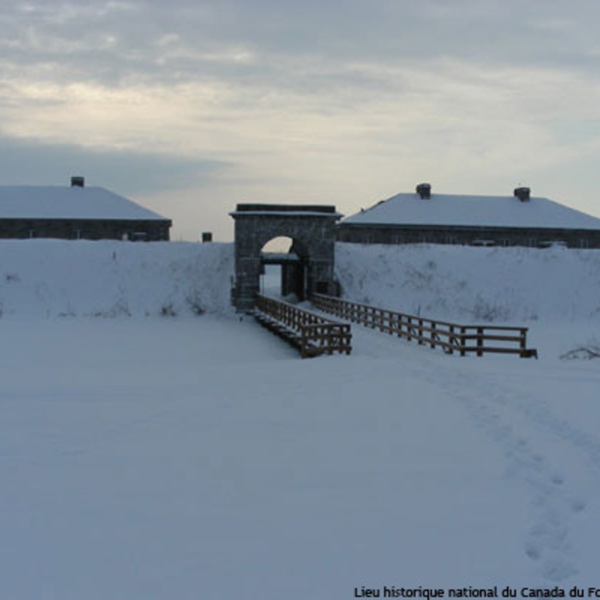 lieu_historique_national_du_fort_lennox_1_h