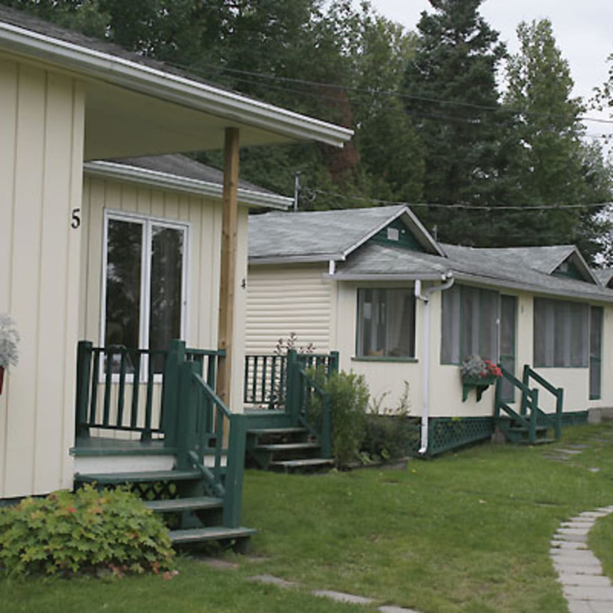 motel_sur_le_lac_3