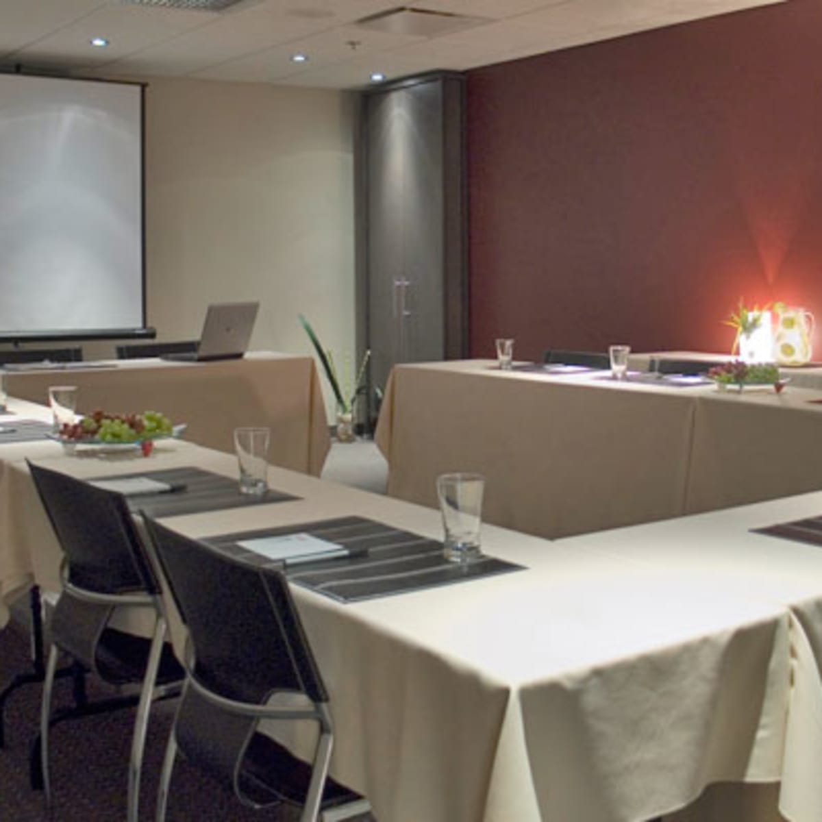 times_hotel__suites_19