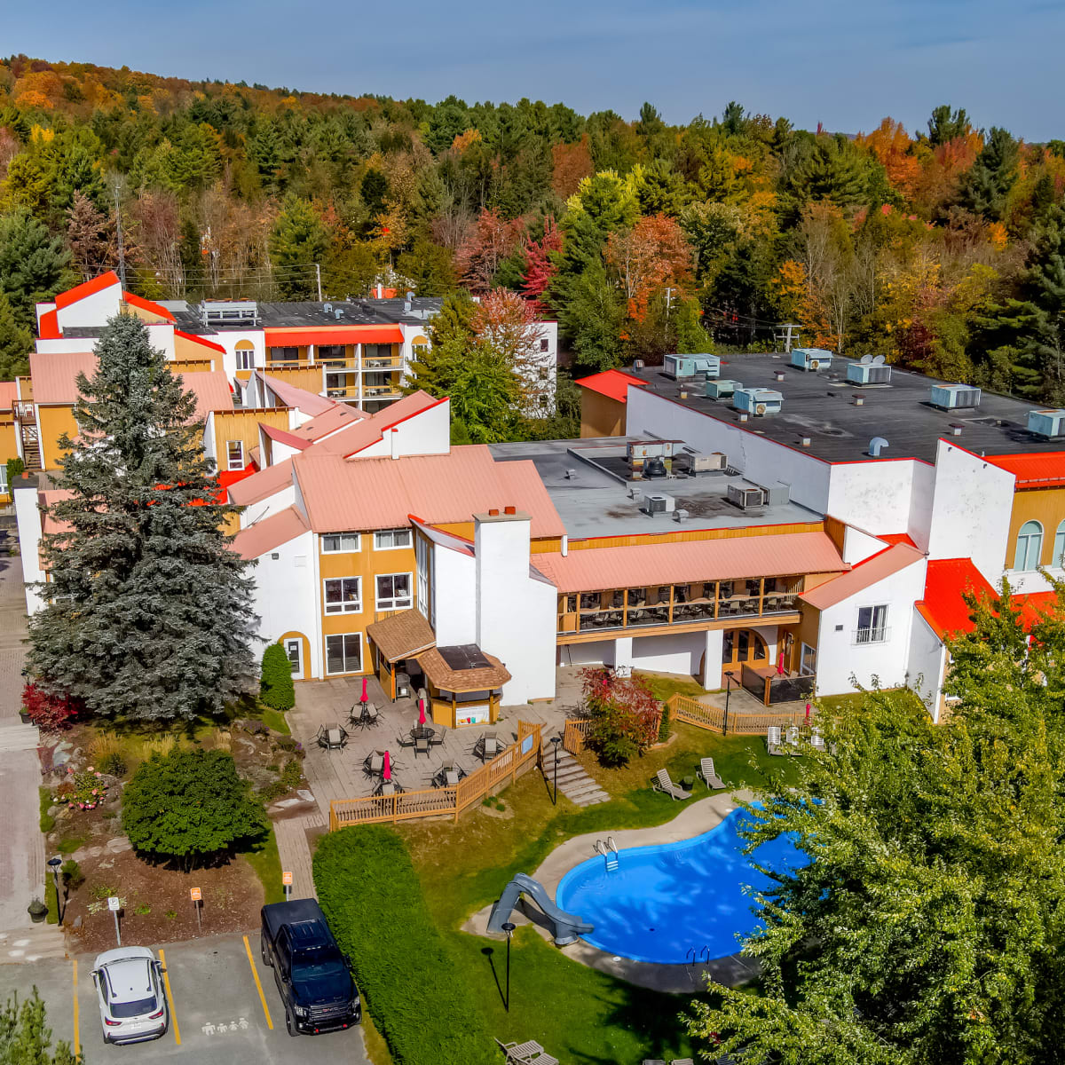 Aerial view of the Chéribourg Hotel