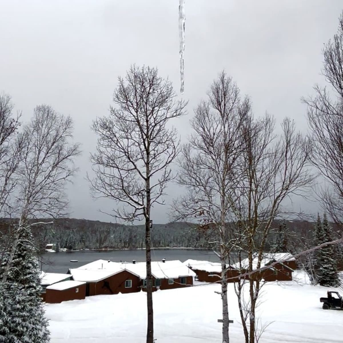 Pourvoirie Scott Outfitter in winter.