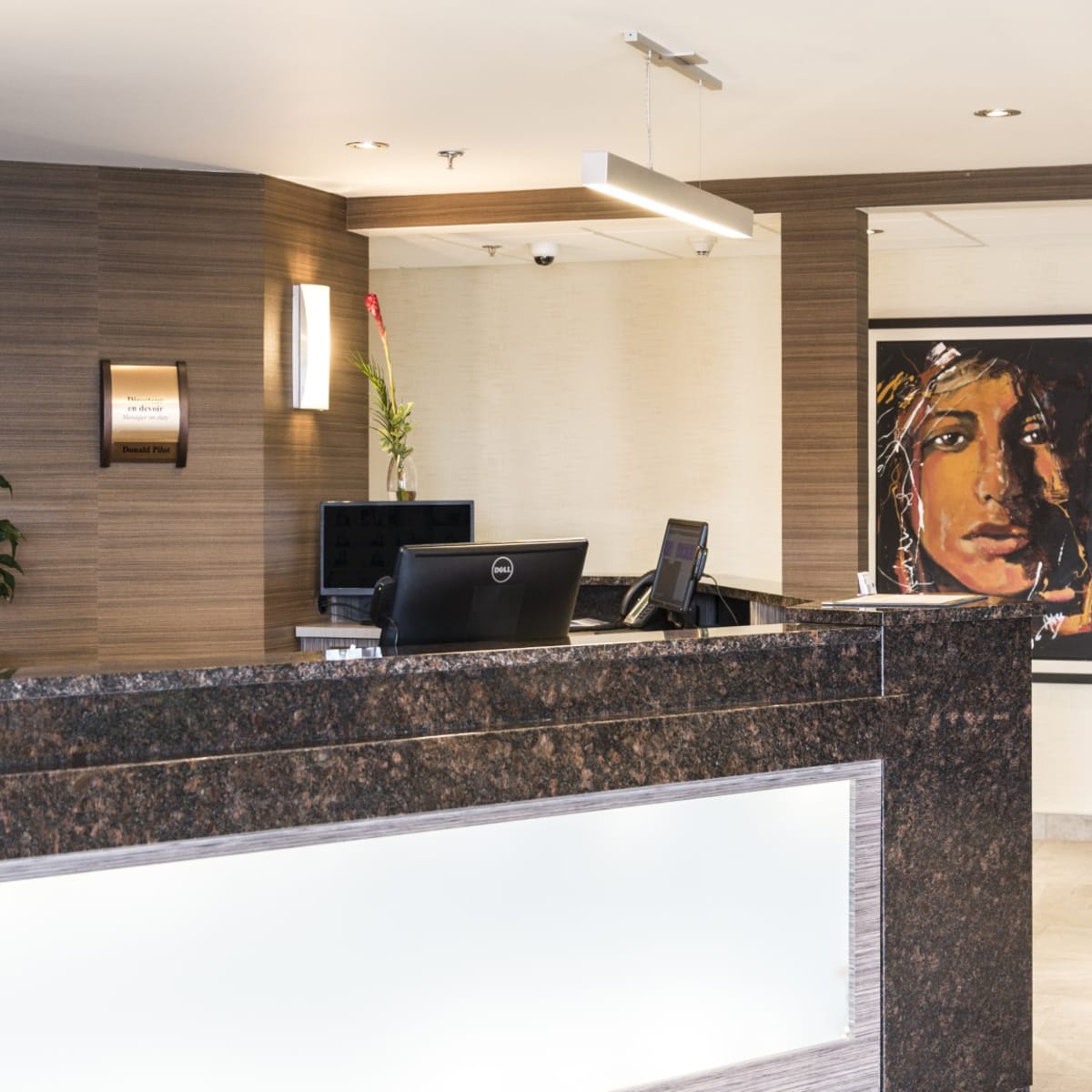 Le Quality Inn à Sept-Îles.