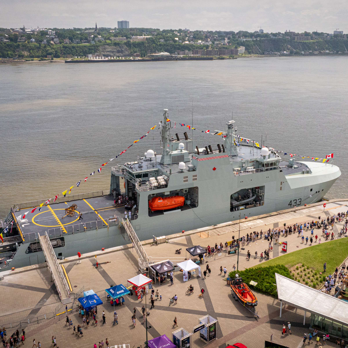Rendez-vous naval de Québec.