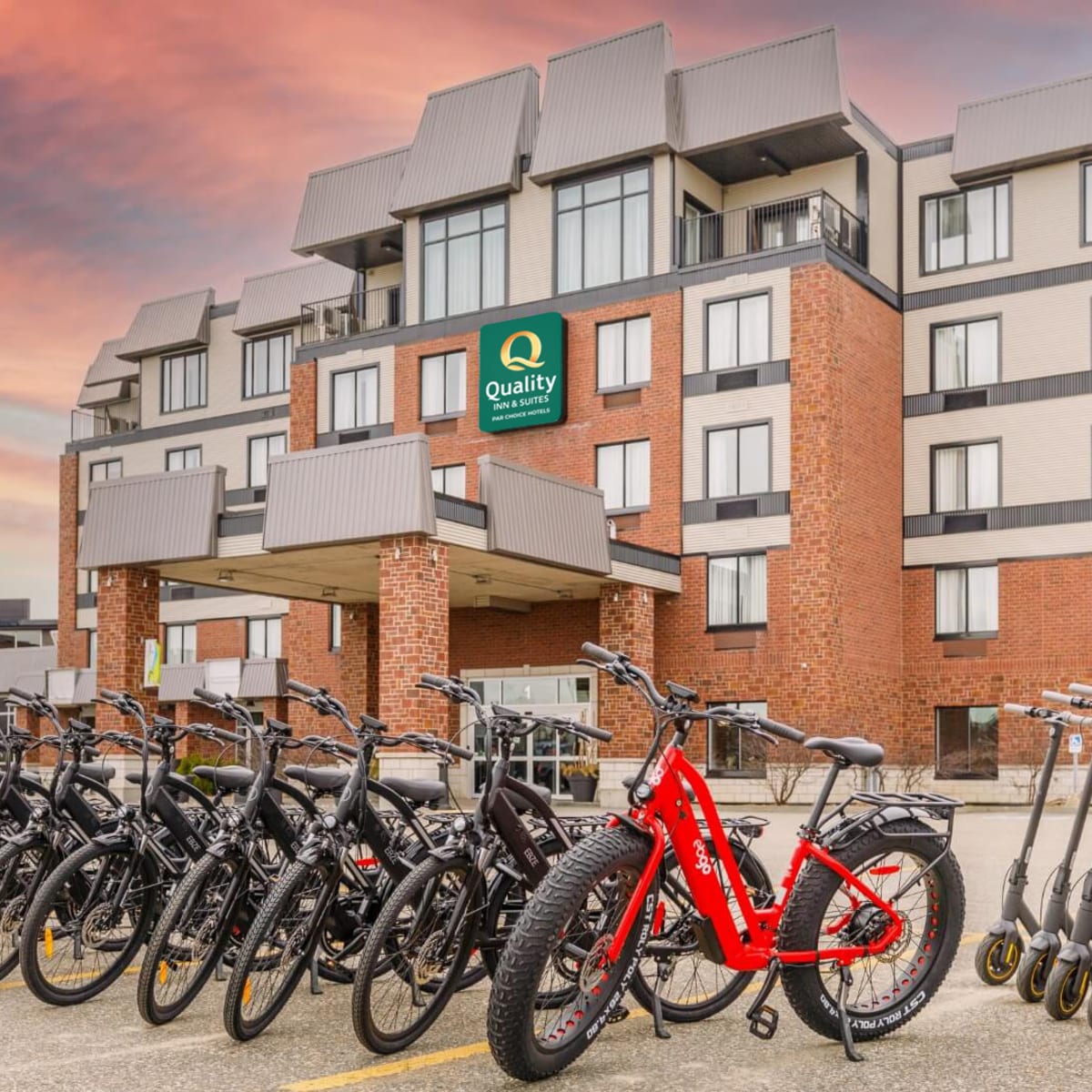 Vélo-gare du Quality Inn & Suites Victoriaville