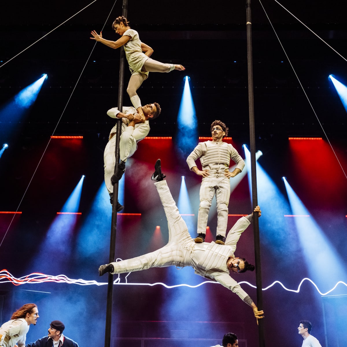 Acrobats on stage at a show at Amphitéâtre Cogeco