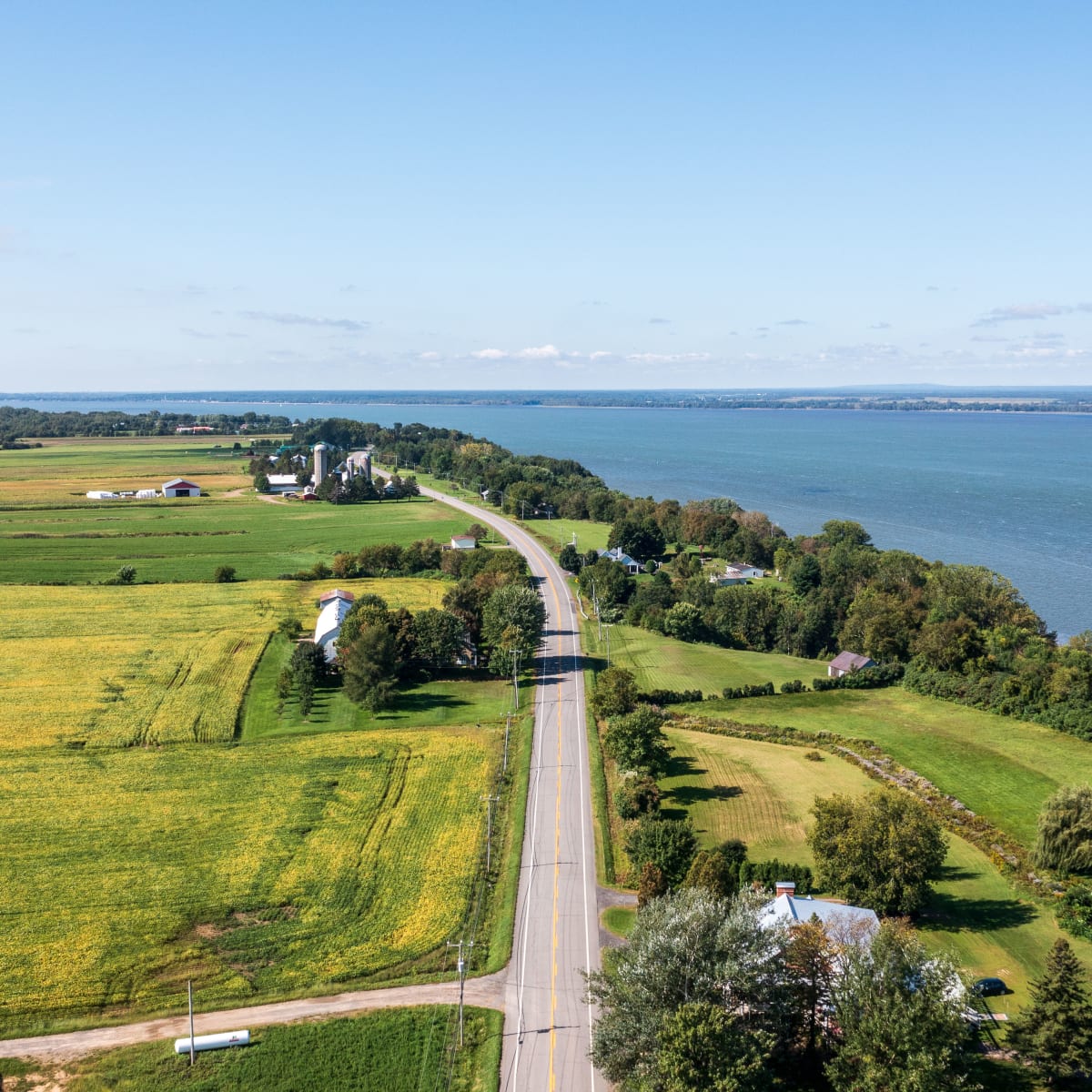 Aerial view of a road in the Centre-du-Québec region