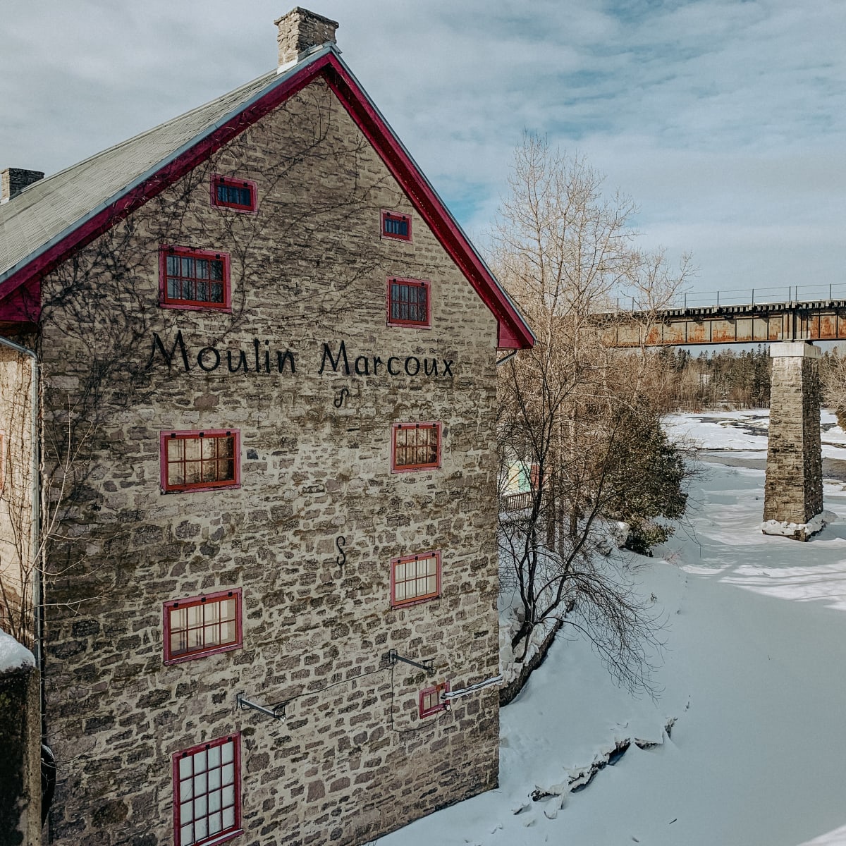The Marcoux mill in Portneuf at the end of winter.