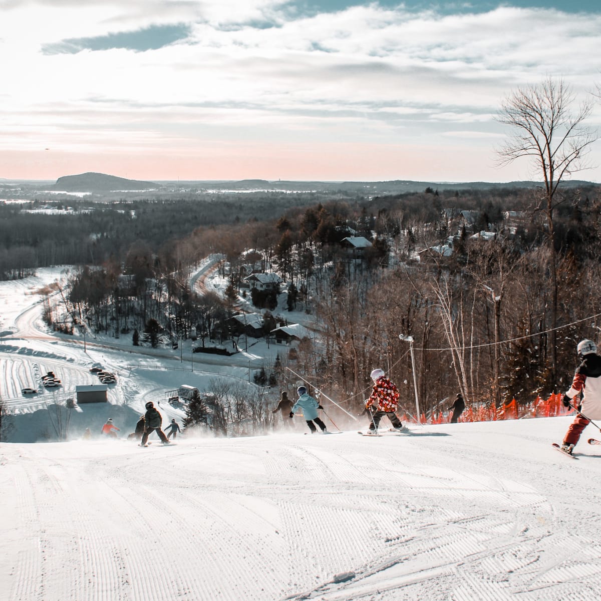 Alpine skiing in the Park Valley. 
