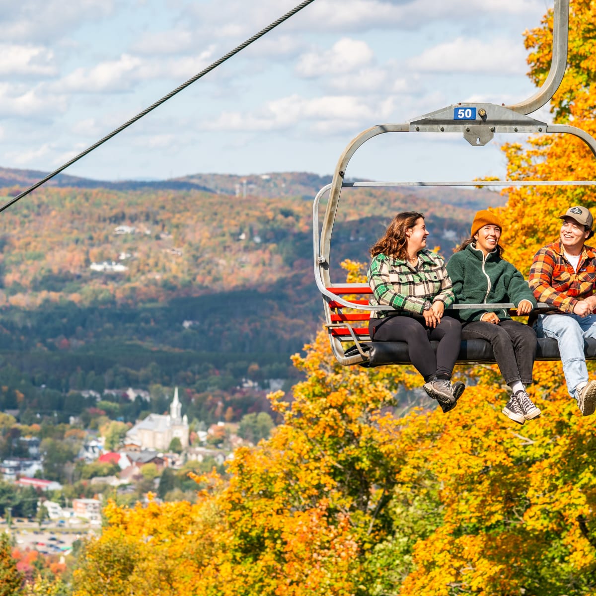 Sommet Saint-Sauveur fall foliage